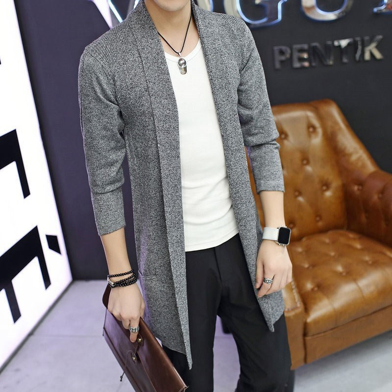 Casual knitted cardigan for men with an open cut and practical pockets Lune London