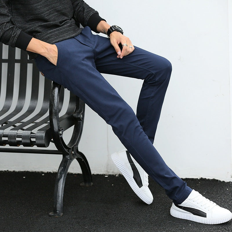 Men's slim-fit chino pants with practical pockets Lune London