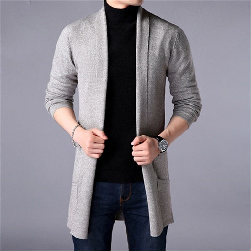 Casual knitted cardigan for men with an open cut and practical pockets Lune London