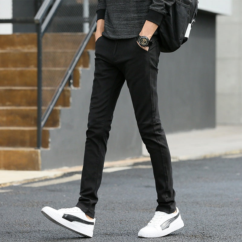 Men's slim-fit chino pants with practical pockets Lune London