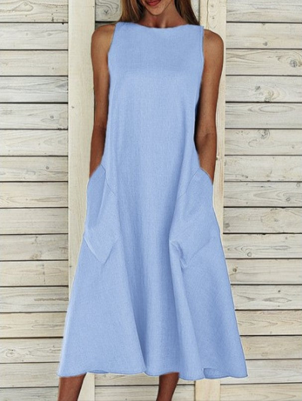 Lightweight maxi dress for ladies with practical side pockets Lune London