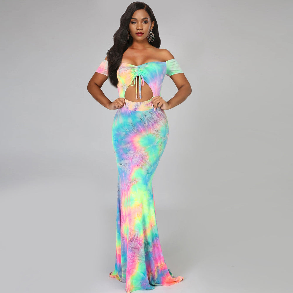 Women's maxi dress with off-shoulders and trendy neckline Lune London