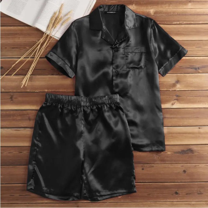 Women's satin pajama set with shorts and elegant collar Lune London