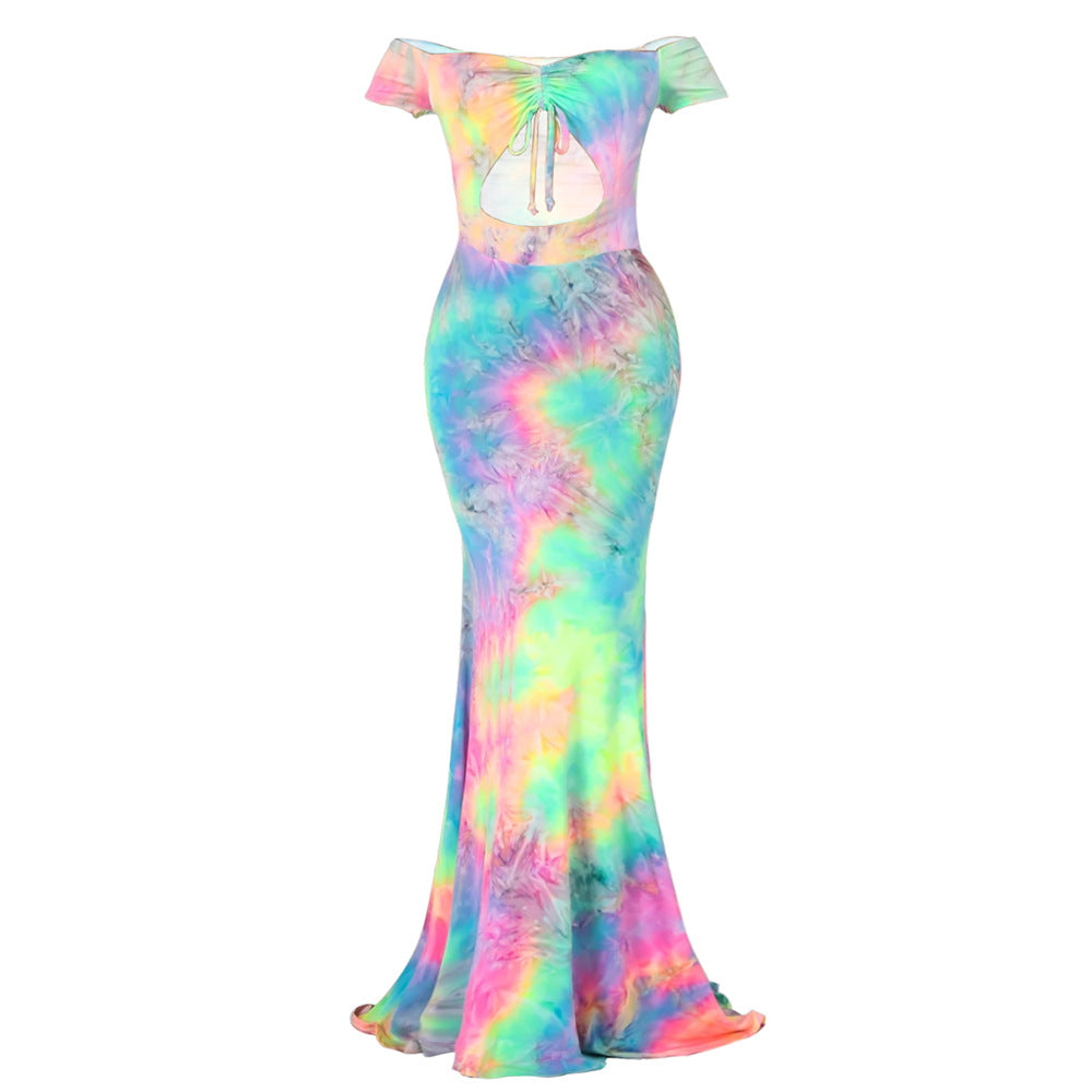 Women's maxi dress with off-shoulders and trendy neckline Lune London
