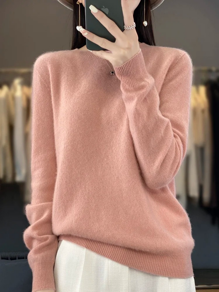 Chic Und Stil | Cashmere Sweater Women Round Neck Soft and Elegant Knit Sweater