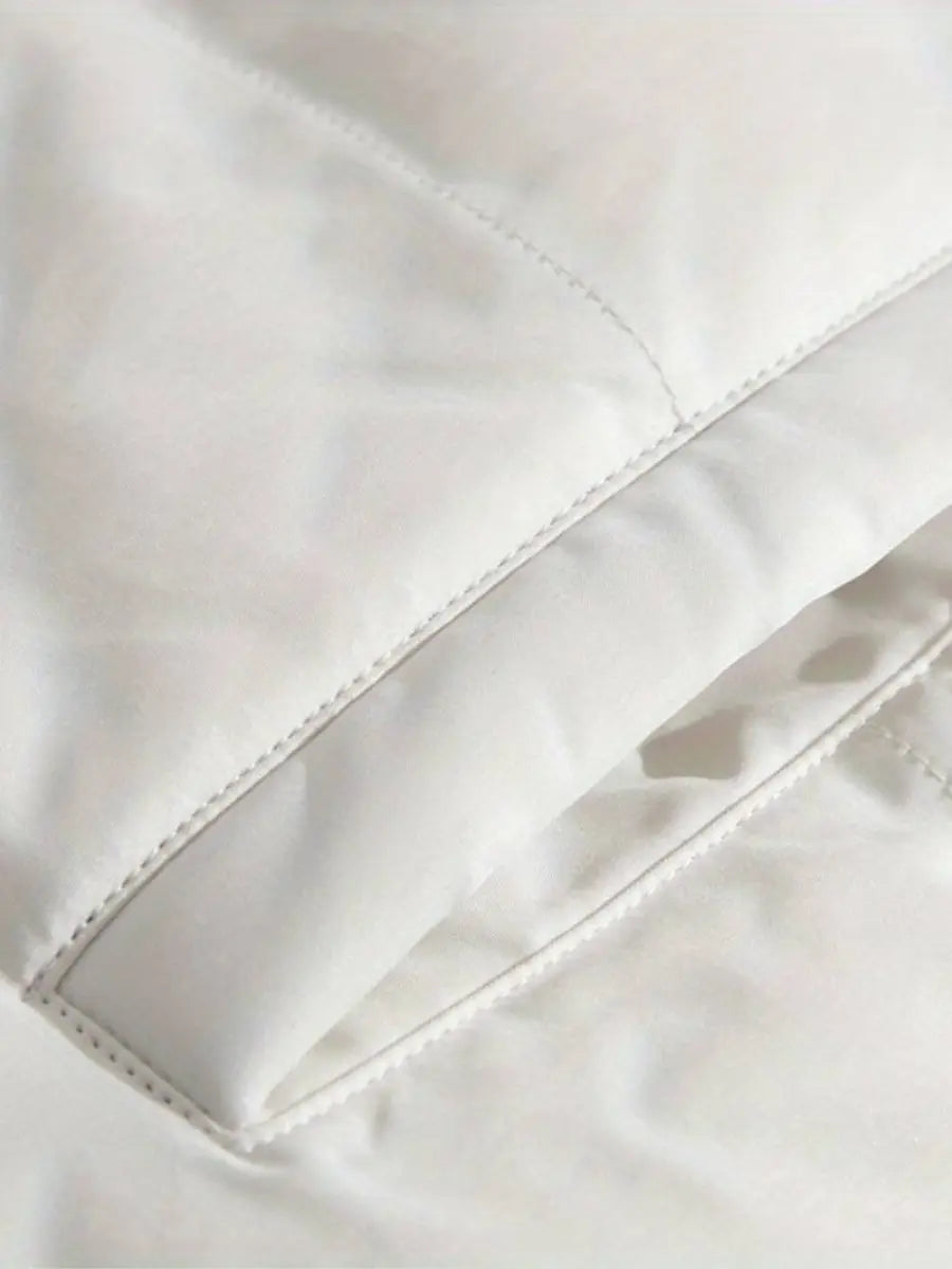 Lune London | Warm Zipper Winter Jacket Comfort and Style for Cold Days