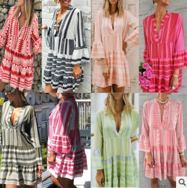 Casual wrap dress for women with voluminous sleeves and a graphic pattern Lune London