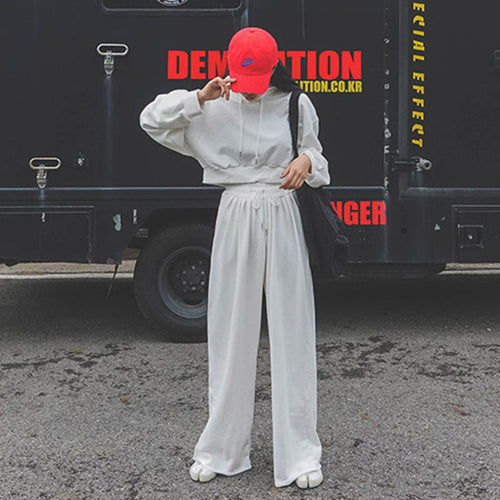 Ensemble de sweat à capuche court décontracté pour femmes avec pantalon large Chic & Stil