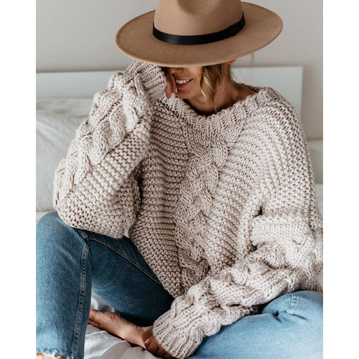 Ladies large knitted sweater with cable pattern Lune London