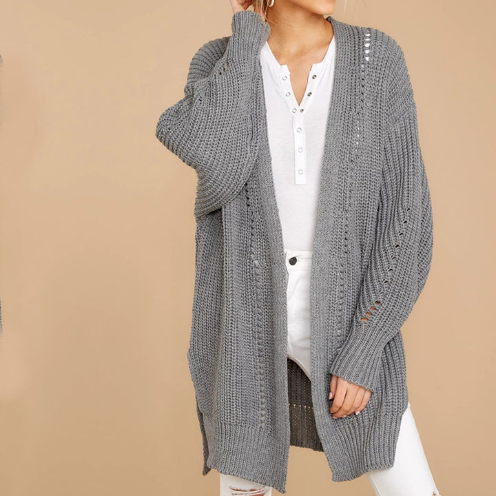Chunky knit sweater for women with a loose fit and side slits Lune London