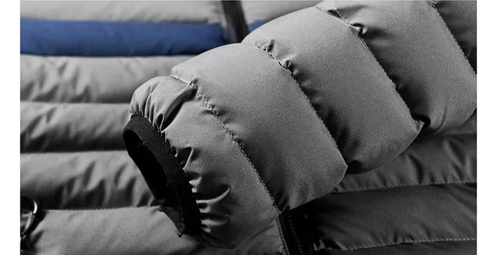 Chic Und Stil | Men's Down Jacket with Hood
