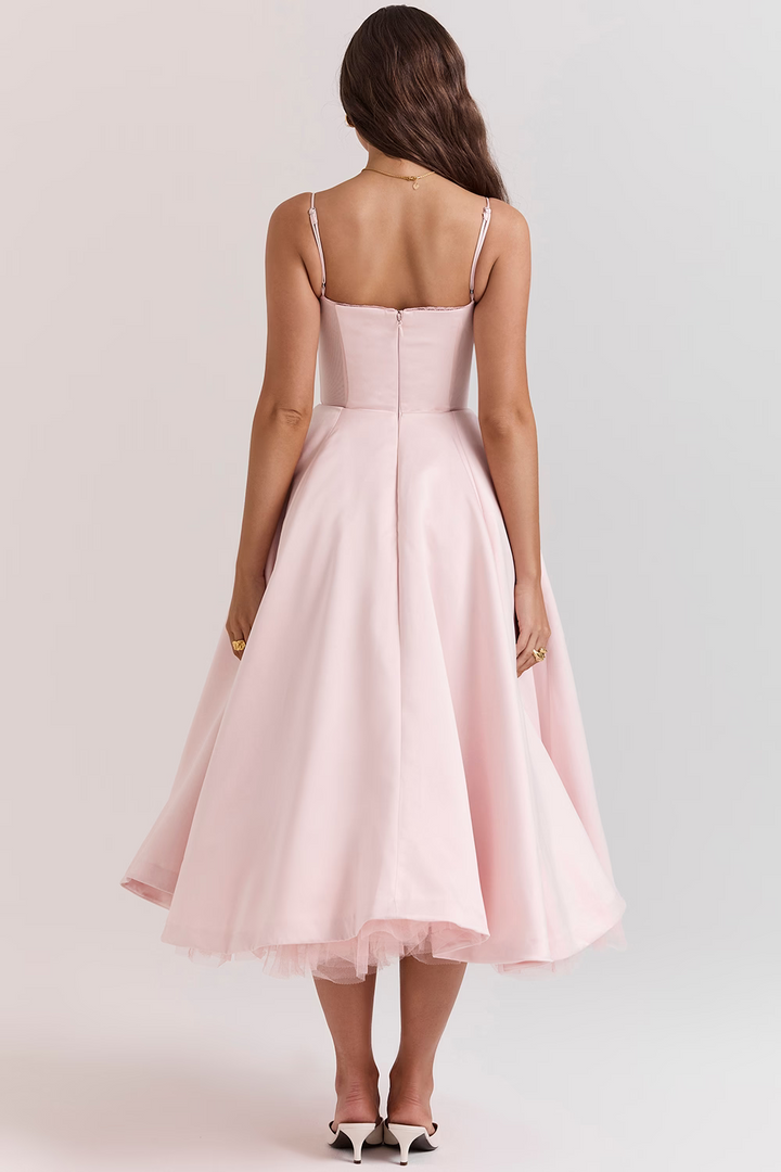Lune London | Elegant slimming dress for women