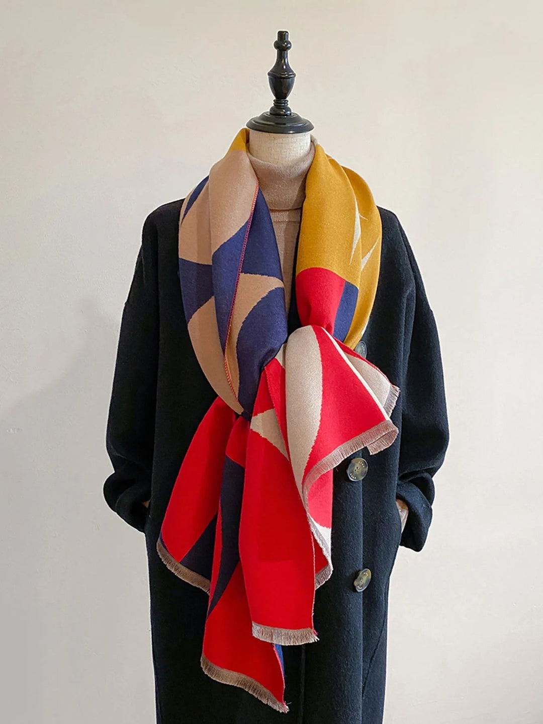 Women’s Reversible Cashmere Scarf for Elegance & Warmth | Lune London