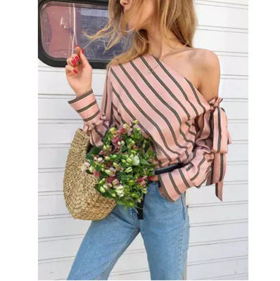 Woman Striped off-shoulder top with tie Lune London