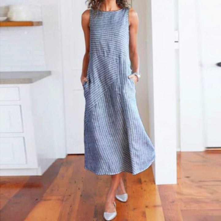 Women’s maxi dress with waist emphasis and diagonal stripe pattern Lune London