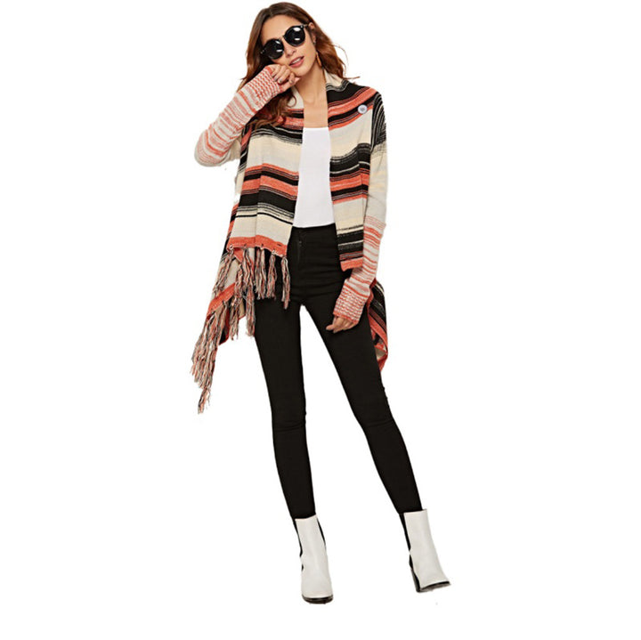 Cardigan féminin à la mode avec franges et motif rayé typique Chic & Stil