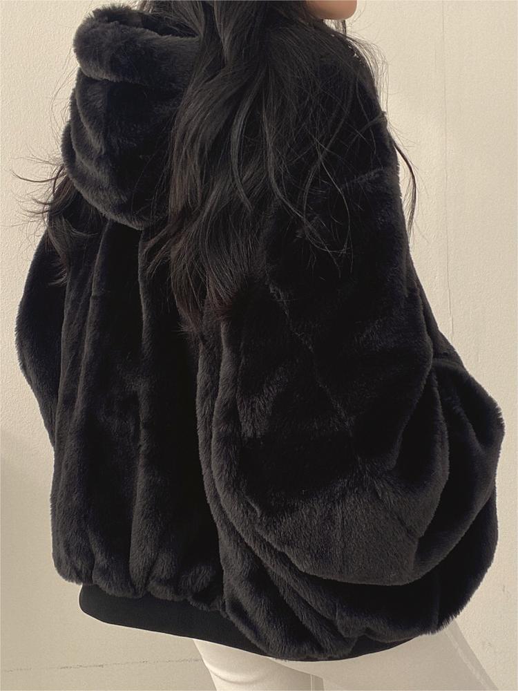Lune London | Oversized Black Fleece Jacket with Hood
