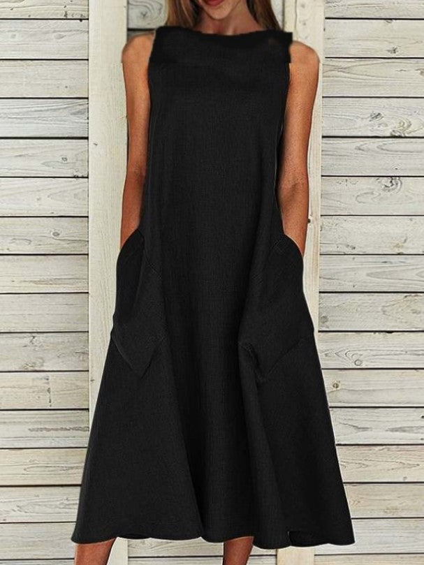 Lightweight maxi dress for ladies with practical side pockets Lune London