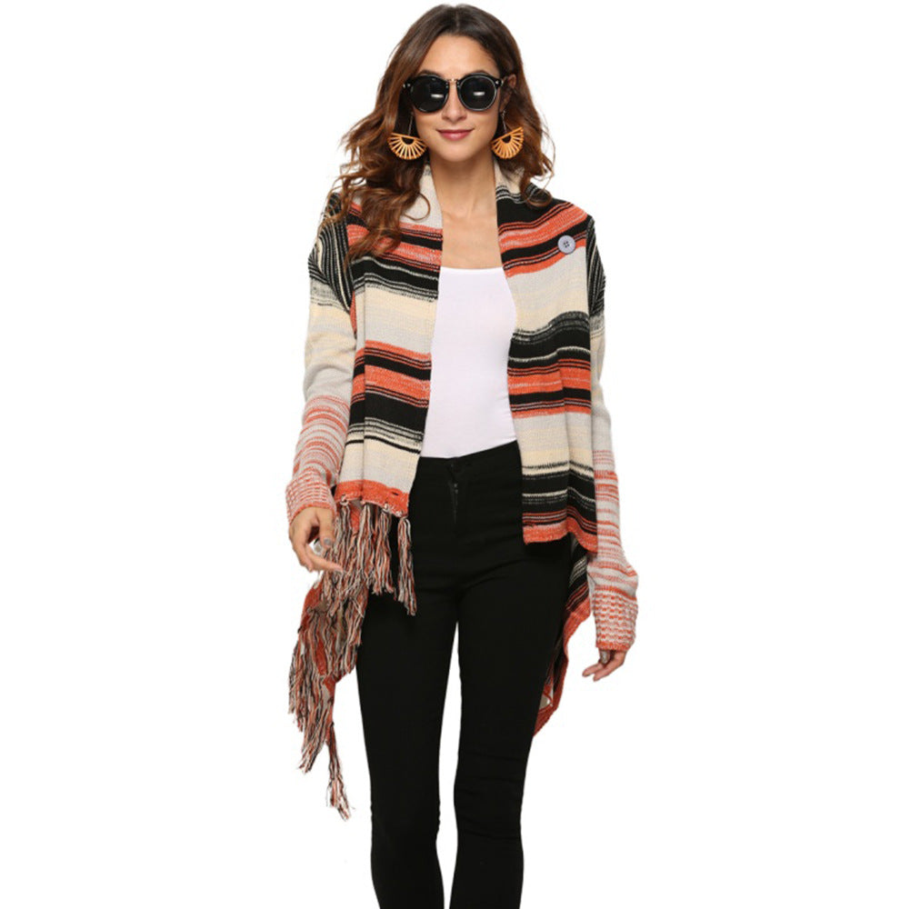 Cardigan féminin à la mode avec franges et motif rayé typique Chic & Stil