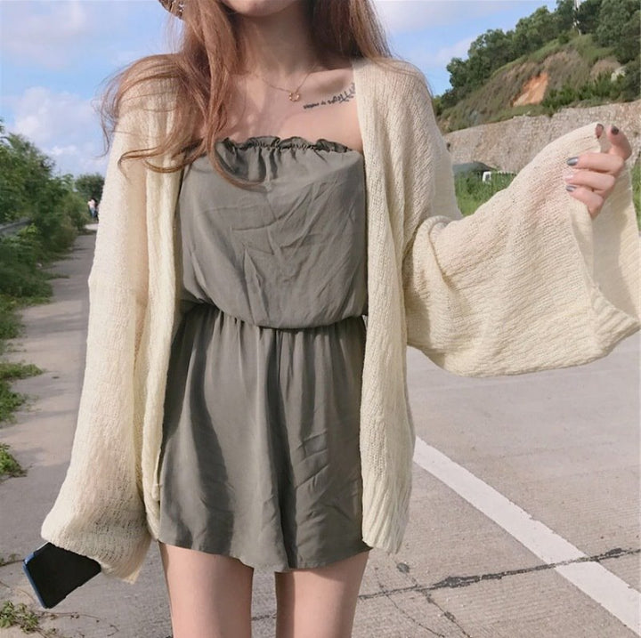 Casual knit cardigan for women with a front opening and wide sleeves Lune London