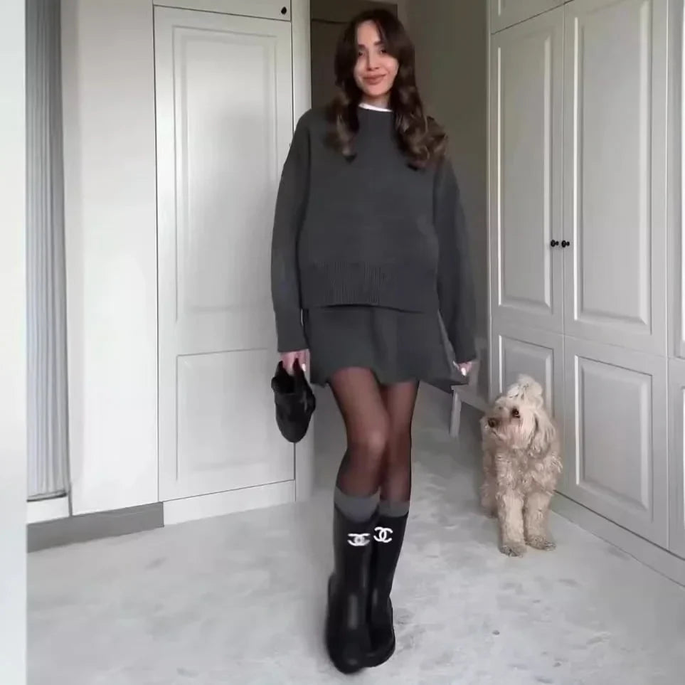 Lune London | Knitted Set - Oversized Sweater & Mini Skirt - Autumn Outfit