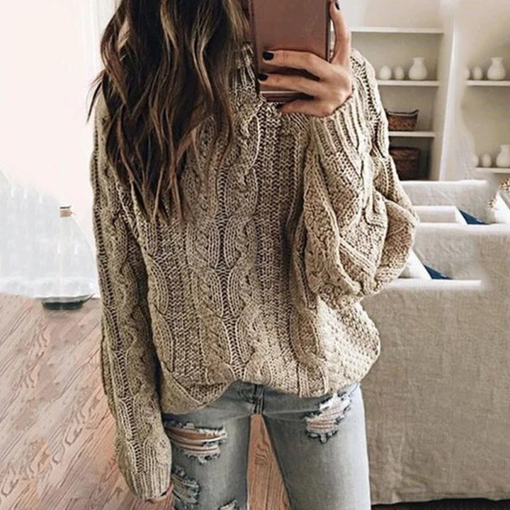 Women Thick Knit Sweater with Trendy Cable Design Lune London