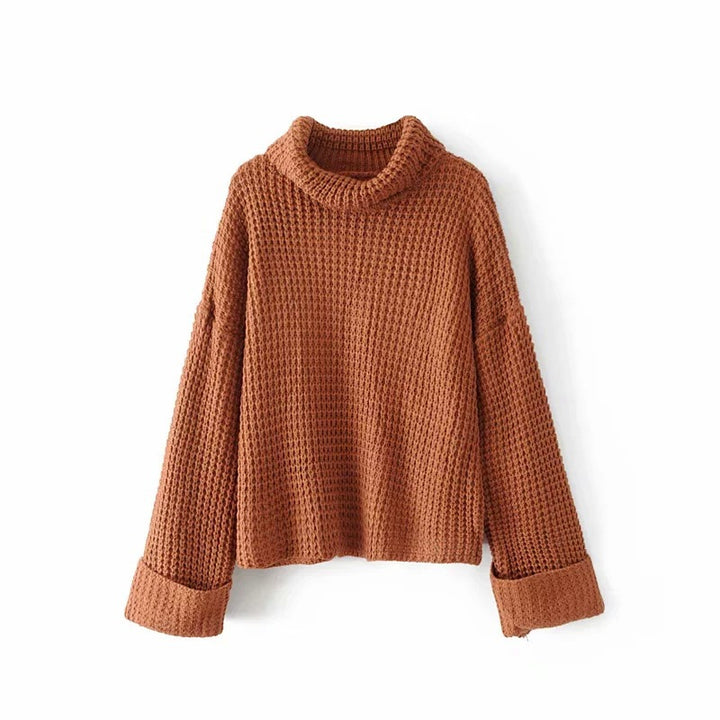 Thick knit sweater for women with casual turtleneck and raglan sleeves Lune London