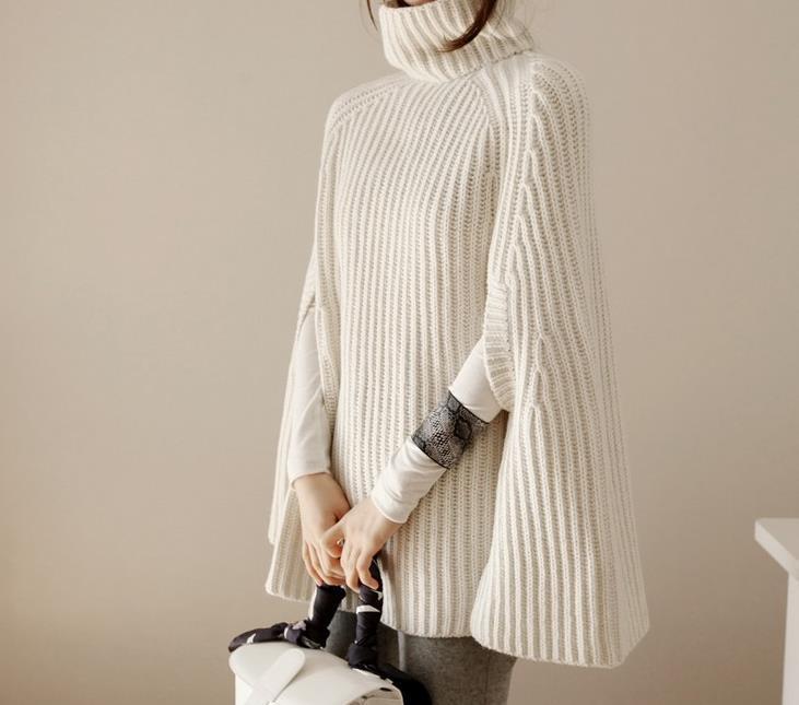 Oversized knitted sweater for women with high neck and textured design Lune London