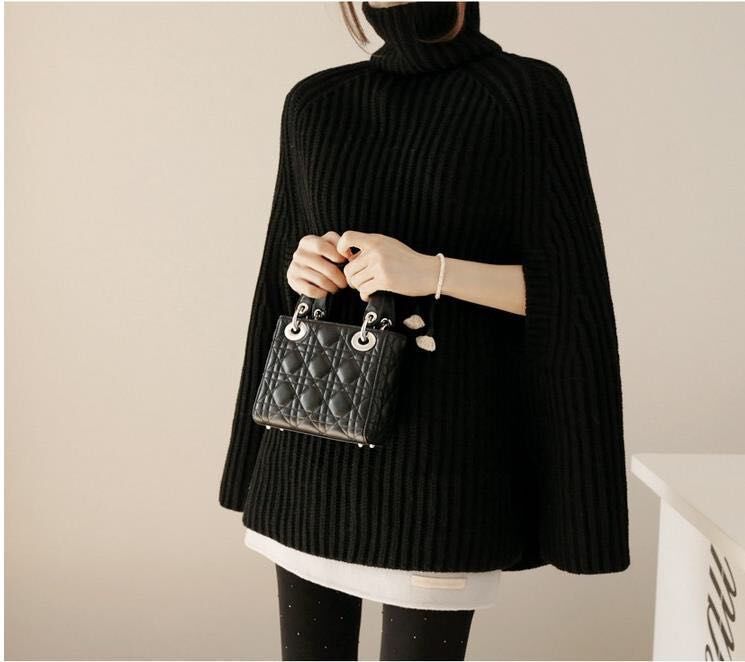 Oversized knitted sweater for women with high neck and textured design Lune London