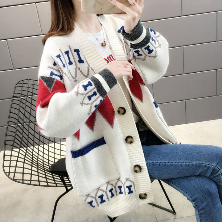 Knitted pattern jacket for women with large pockets and button details Lune London