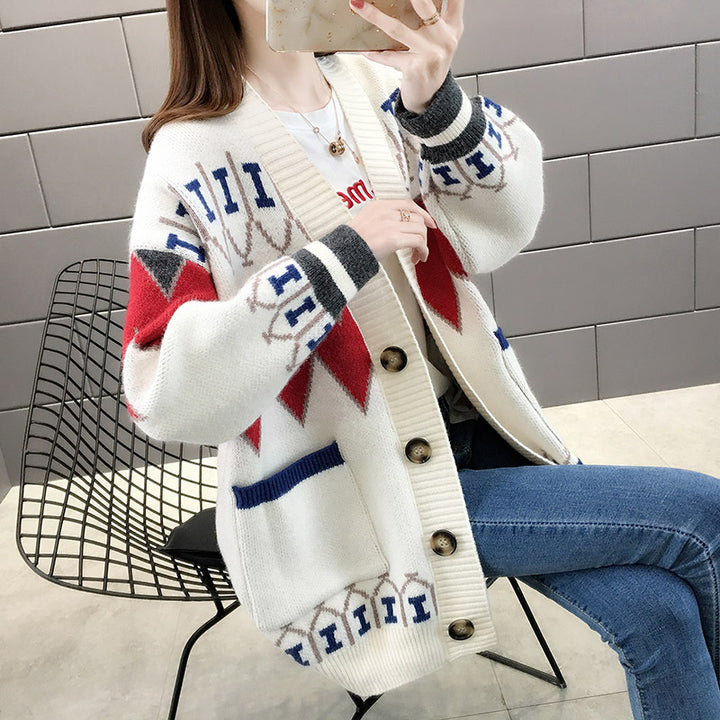 Knitted pattern jacket for women with large pockets and button details Lune London