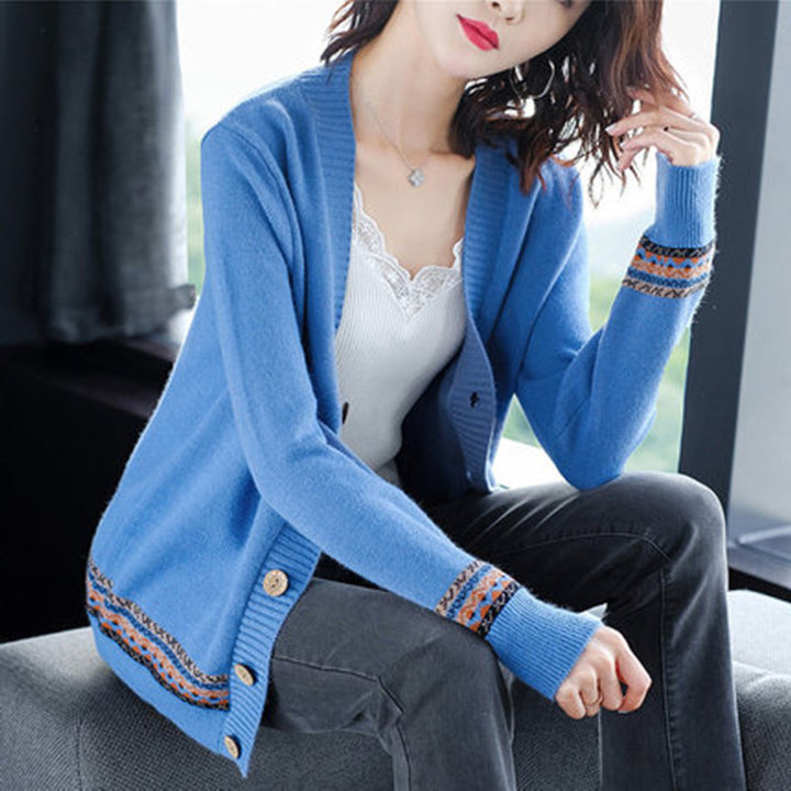 Knitted jacket for women with elegant button details and a trendy crochet trim Lune London
