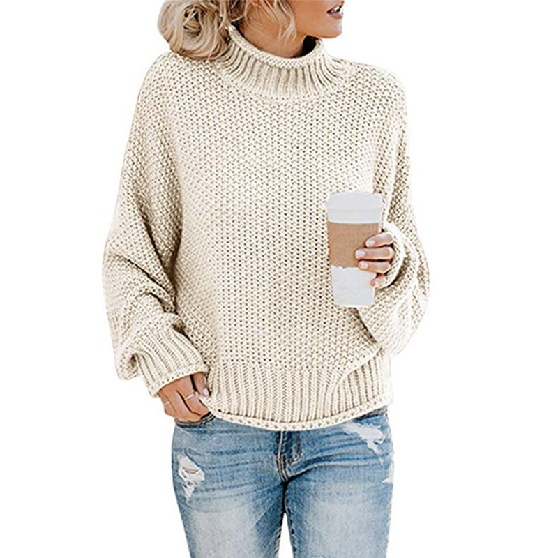 Knitted sweater for women with high collar and loose fit Chic und Stil