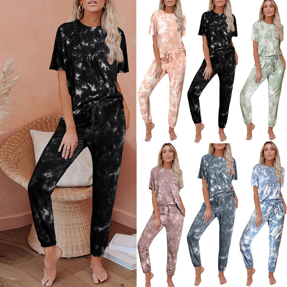 Fashionable casual set for women in batik style Lune London