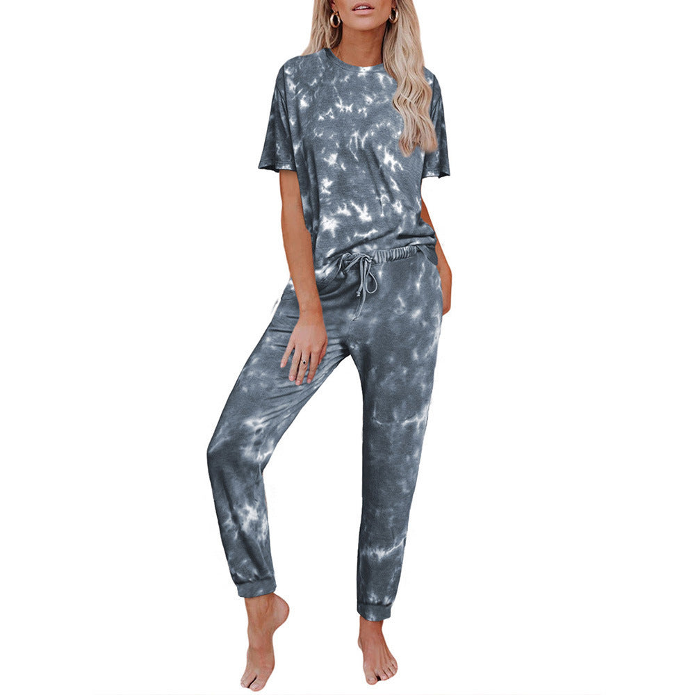 Fashionable casual set for women in batik style Lune London