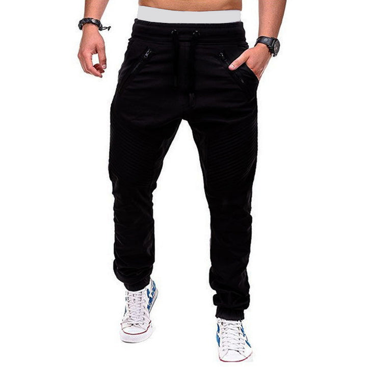 Sporty cargo jogger pants for men with stylish zip pockets and an elastic waistband Lune London