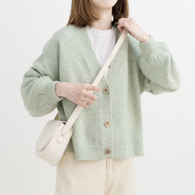 Loose knit jacket for women with V-neck and button closure Lune London