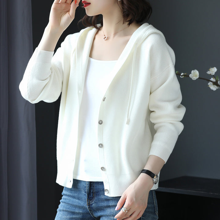 Women's knitted jacket with hood and button closure Lune London