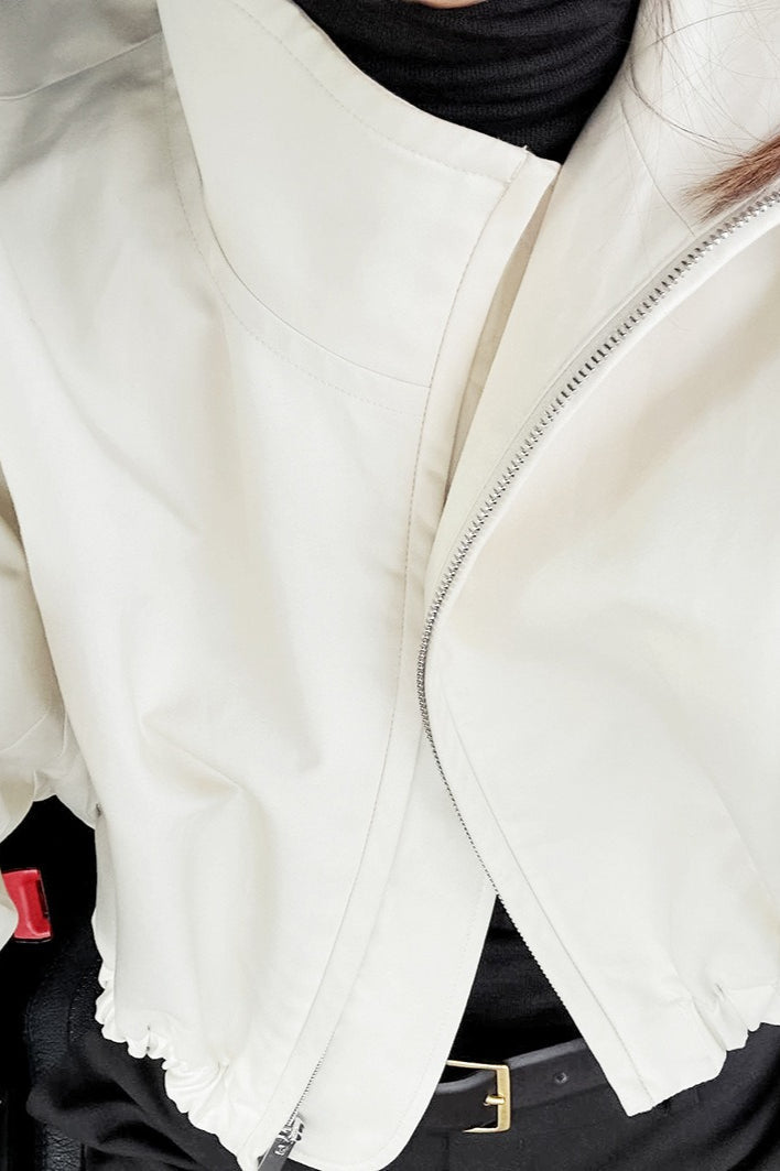 Lune London | Minimalist White Trench Coat