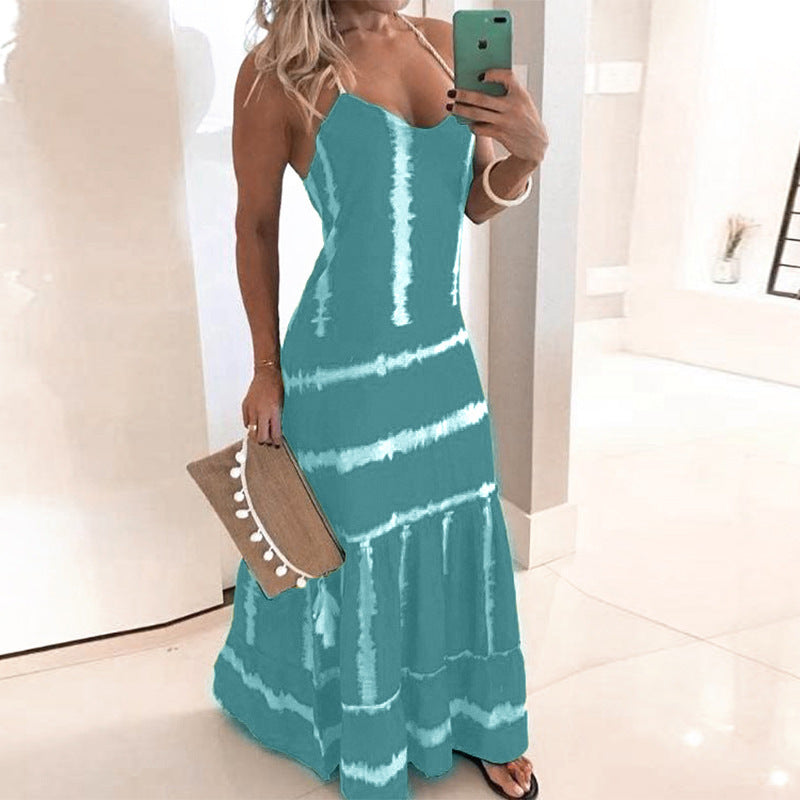 Robe maxi à bretelles spaghetti pour femmes avec détails de florescence Chic & Stil