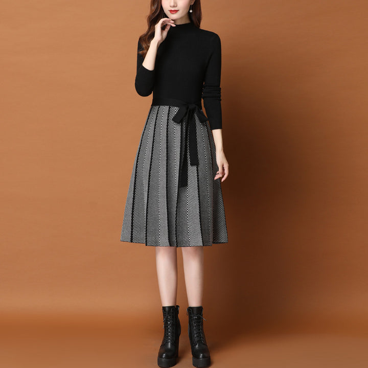 Robe en tricot pour femmes avec un haut texturé et une jupe fluide Chic & Stil