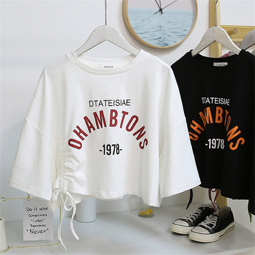 Women's cropped T-shirt with casual drawstring and creative lettering Lune London