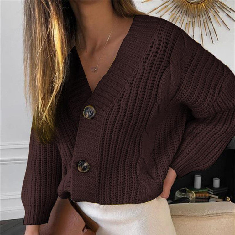 Chunky knit cardigan for women with button closure and original cable pattern Lune London