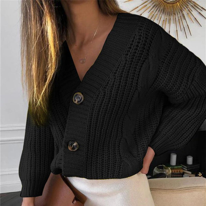 Chunky knit cardigan for women with a trendy cable pattern and large buttons Lune Londonl