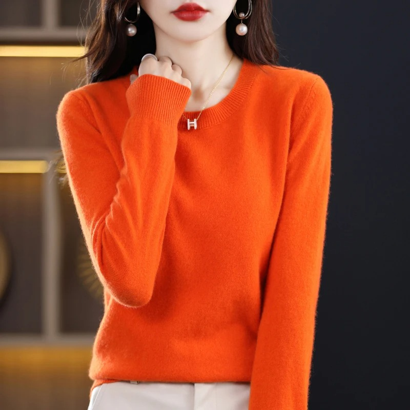 Lune London | Women's Cashmere Sweater Classic Round Neck Soft Stylish