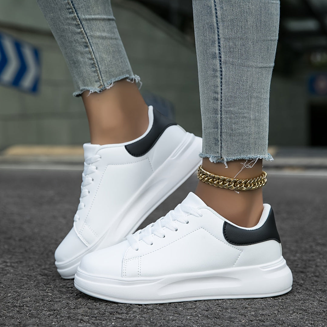 Chic und Stil | Clean White Leather Sneakers for Women, White