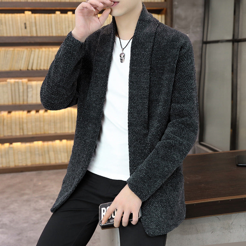 Fashionable knit jacket for men with a sleek cut and soft material Lune London