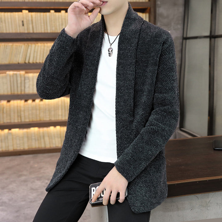 Fashionable knit jacket for men with a sleek cut and soft material Lune London