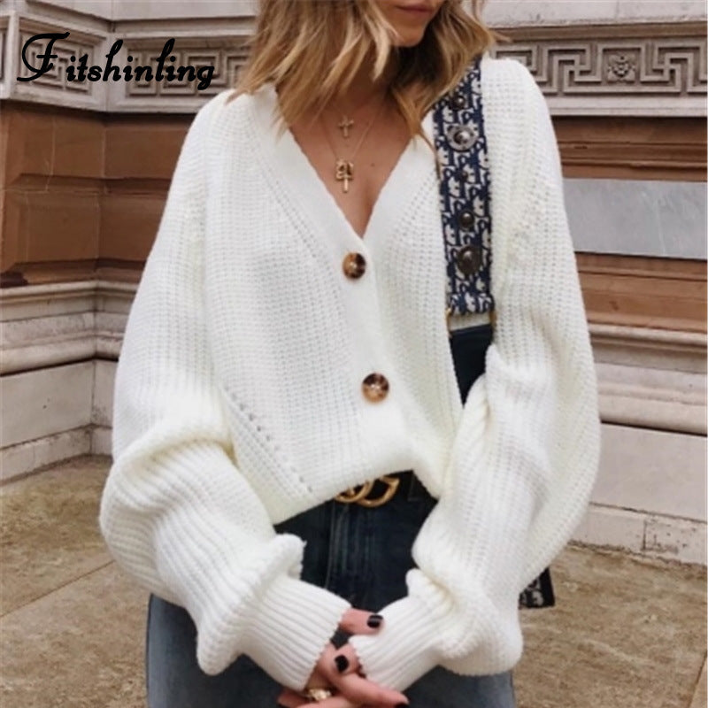 Ladies Chunky Knit Cardigan with V-Neck and Wooden Buttons Lune London