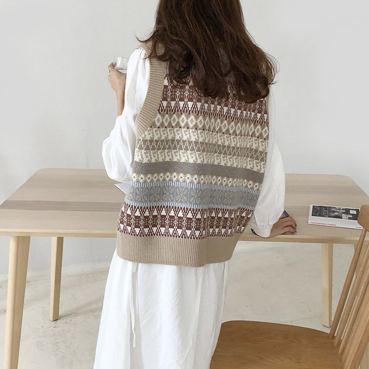 Women's knitted sweater with modern Fair Isle pattern Lune London